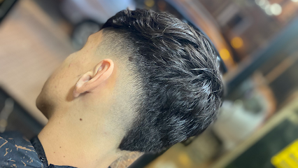 PRADAS BARBERSHOP - Opiniones y contacto