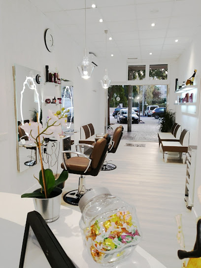 The Brainer Barber Shop - Opiniones y contacto