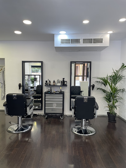 Barbershop Manuel Cortés - Opiniones y contacto