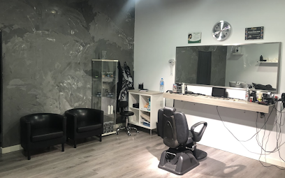 Alexis Peluquero | Barbería de caballeros - Opiniones y contacto