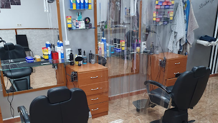 Peluqueria Barbería La Paz - Opiniones y contacto