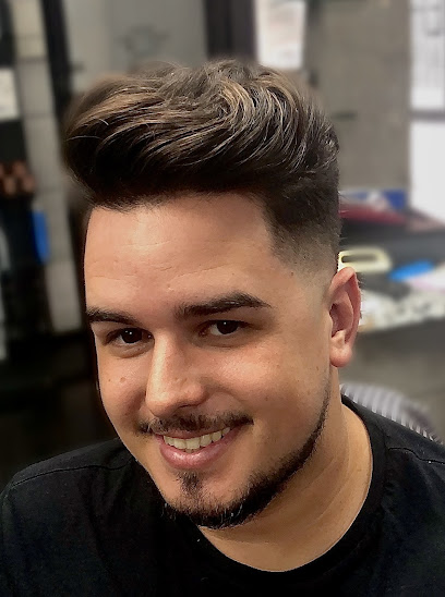 Dani Peralta Barber Studio - Opiniones y contacto