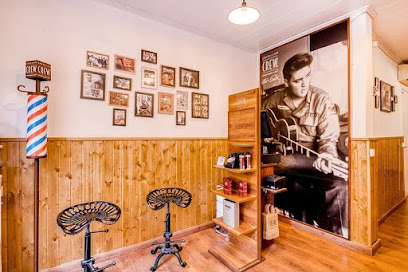 Skull Barber Shop Barcelona (Indústria) - Opiniones y contacto