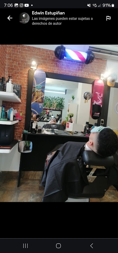 Ego&apos;s Barber shop - Opiniones y contacto