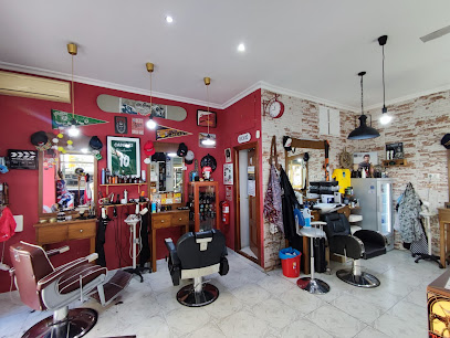 A. J. Barbers - Opiniones y contacto