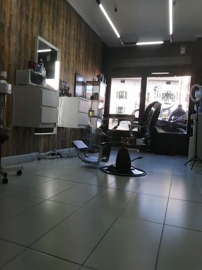 The Leitza barber - Opiniones y contacto