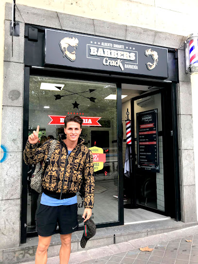 BarbersCrack - Academia Barbería Curso Barbero - Opiniones y contacto