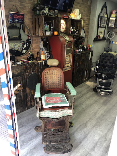 Alex naveira barber shop - Opiniones y contacto