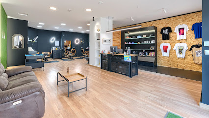 Real Barbers Studio - Opiniones y contacto