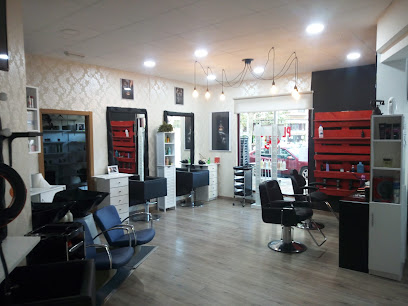 SALON CAOBA BARBERIA/PELUQUERIA - Opiniones y contacto