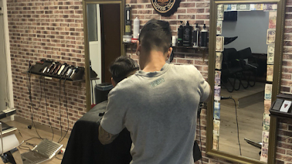 AT Gentleman Hairdresser - Barbería Peluquería - Opiniones y contacto